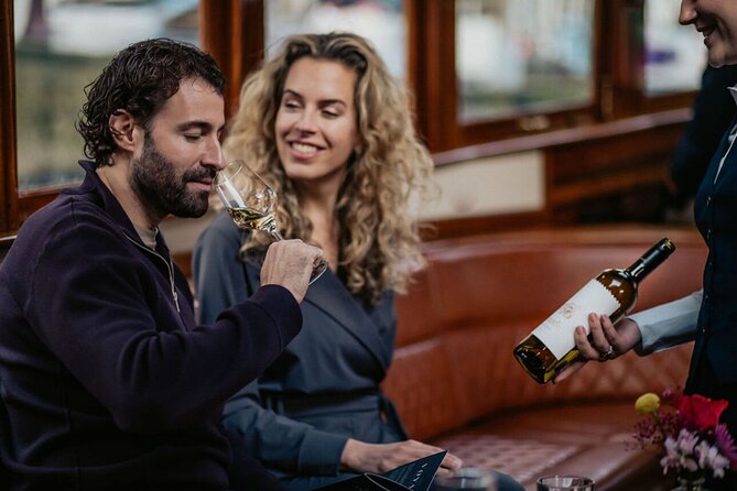 Amsterdam: 2-Hour Canal Cruise incl. Drinks & Dutch Snacks - Who this cruise suits (and who might want a different plan)