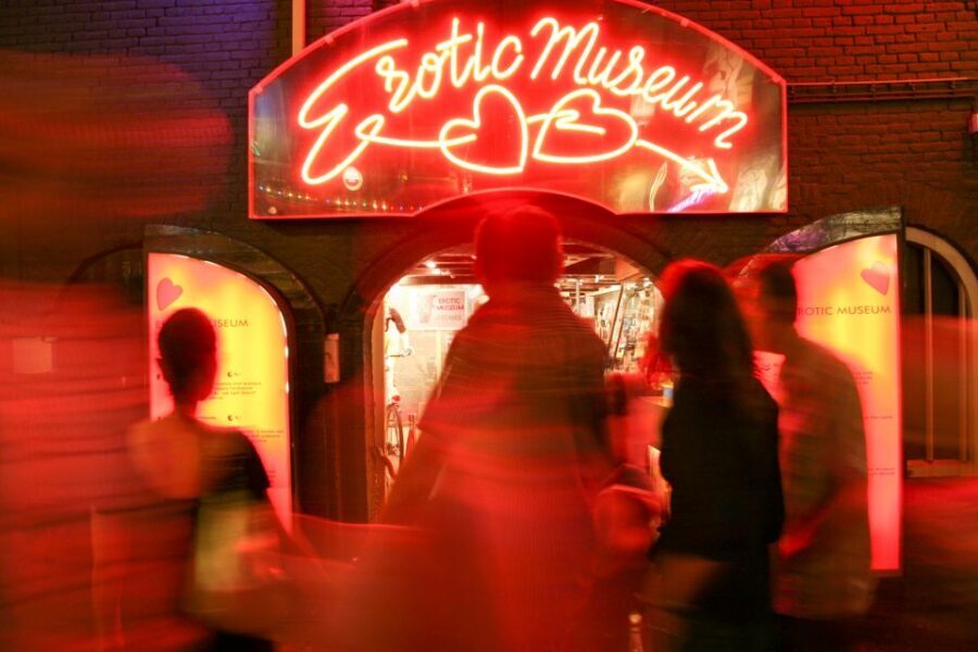 Amsterdam: After Dark Red Light District Tour - Price and Value: Is $57 Worth It?