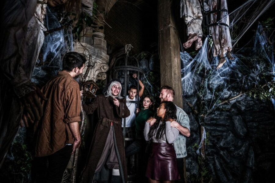 Amsterdam: Amsterdam Dungeon Entrance Ticket - Key things to know before you go