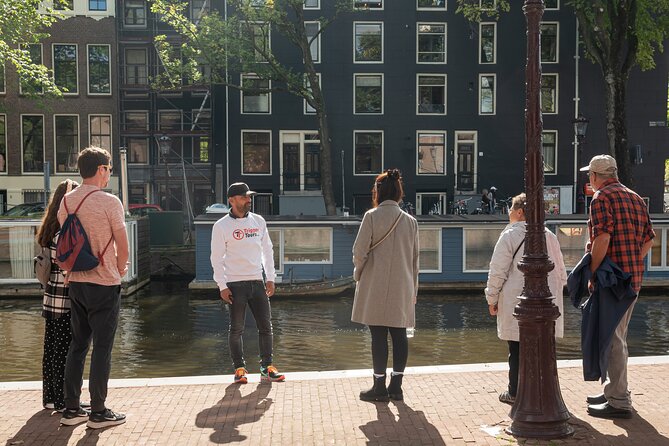 Amsterdam: Anne Frank and Jewish Quarter Walking Tour (TOP RATED) - Meeting at Amstel 51C and using the mobile ticket