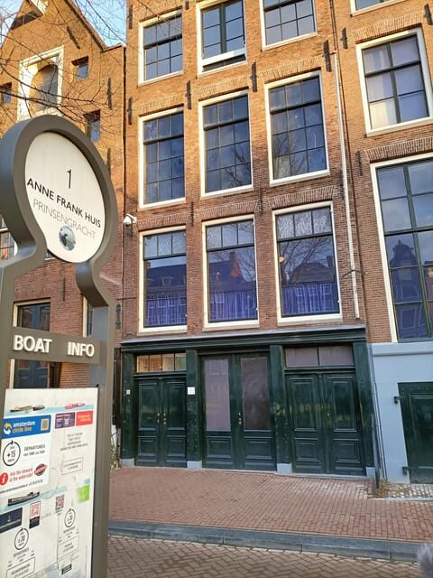 Amsterdam: Anne Frank Guided Small Group Walking Tour - Ending outside the Anne Frank House: plan the next step now