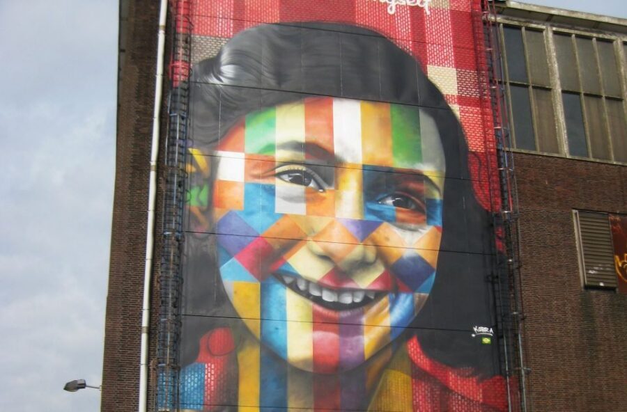 Amsterdam: Anne Frank Walking Tour - Plantage District: After the Hiding, Then the Aftermath