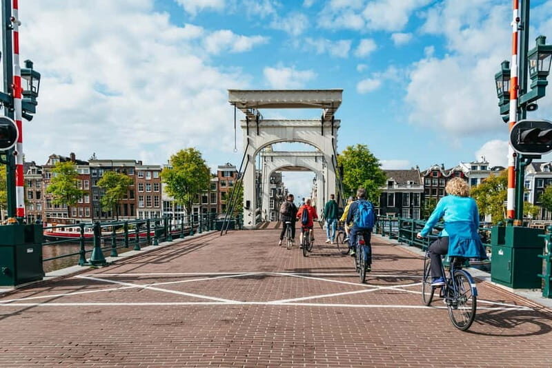 Amsterdam: Bike Tour with Optional Cruise in Small-Group - Getting set up at Bikeisready and finding your comfort zone