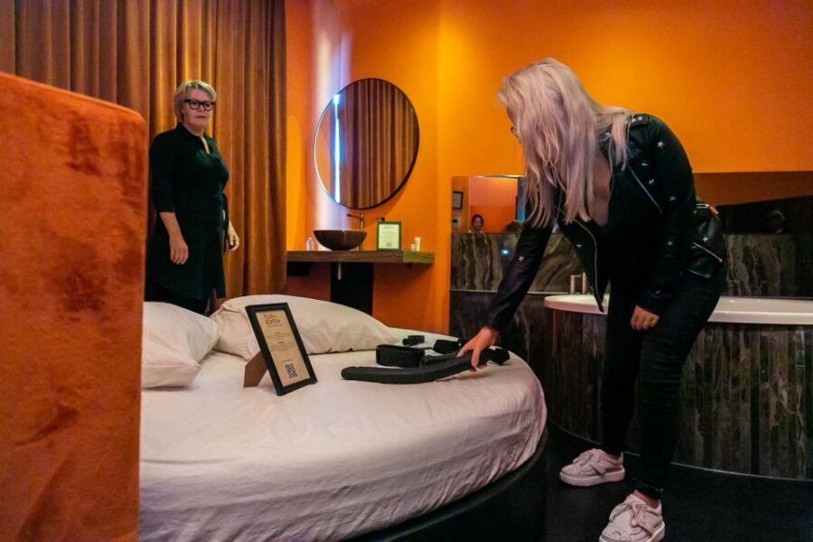 Amsterdam: Brothel Tour with Former Sex Worker - Rules and comfort level: What could put you off