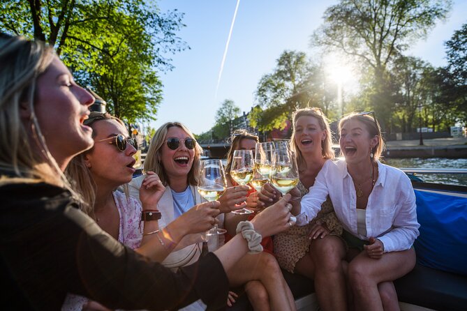 Amsterdam: Canal Booze Cruise with Unlimited Drinks Option - Unlimited Drinks Option: What Changes on the Boat