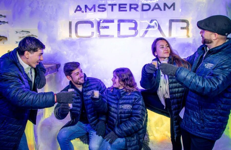 Amsterdam: Canal Cruise and Entrance to Xtracold Icebar - Logistics That Can Catch You Off Guard