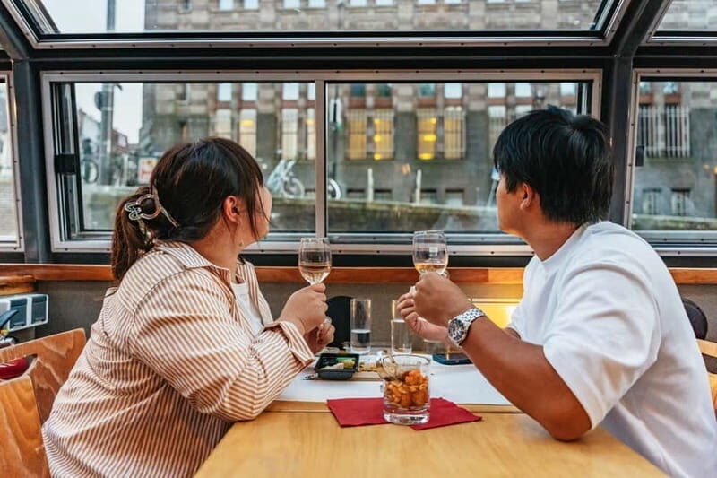Amsterdam: Cheese & Wine Cruise Tasting Experience - Seating, Groups, and the Start Line at Damrak