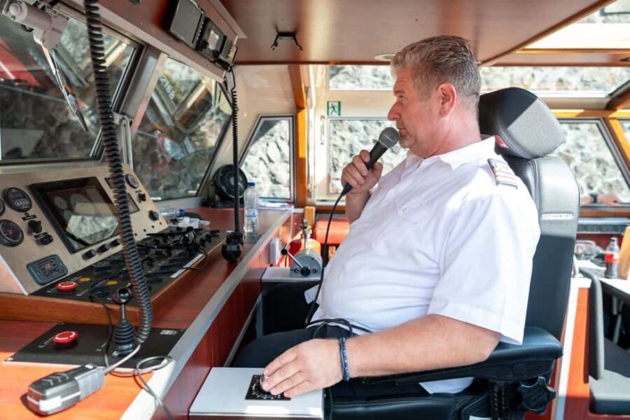Amsterdam: City Canal Cruise and Rijksmuseum - Optional snack box: a small upgrade that helps