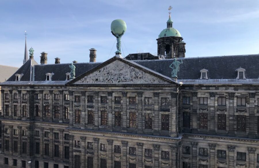 Amsterdam: City Center Walking Tour in italian - Key highlights at a glance