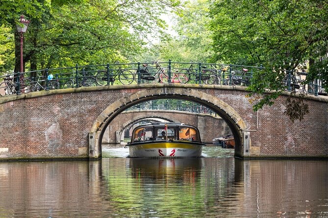 Amsterdam City Centre Cruise on heated boat with Audioguide - When this cruise is a great fit (and when to skip it)