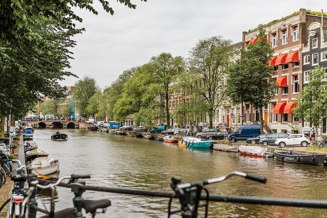 Amsterdam City Highlights and Hidden Gems - Private & Custom Tour - Creative streets and design culture without the “same-same” sightseeing