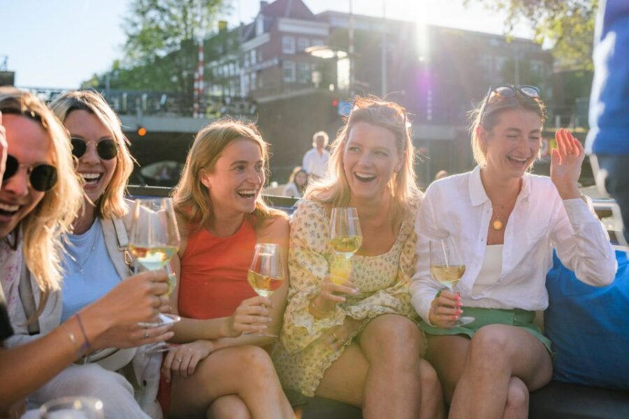 Amsterdam: Covered Canal Booze Cruise with Unlimited Drinks - Who this cruise suits best (and who should skip it)