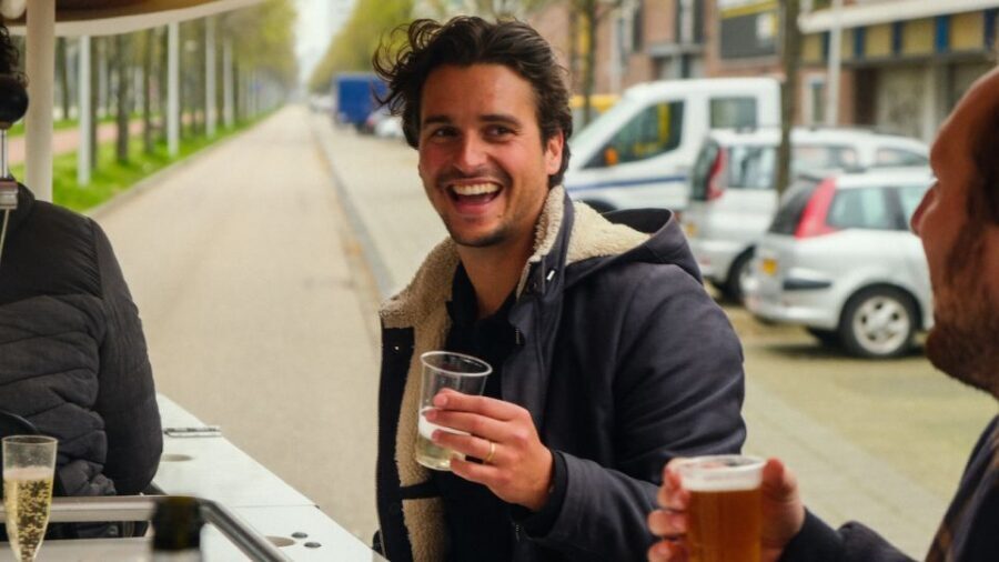 Amsterdam: Dutch Beer Bike Blast Tour with Onboard Bar - Sloterdijk pedal time (65 minutes): what the guided stretch feels like