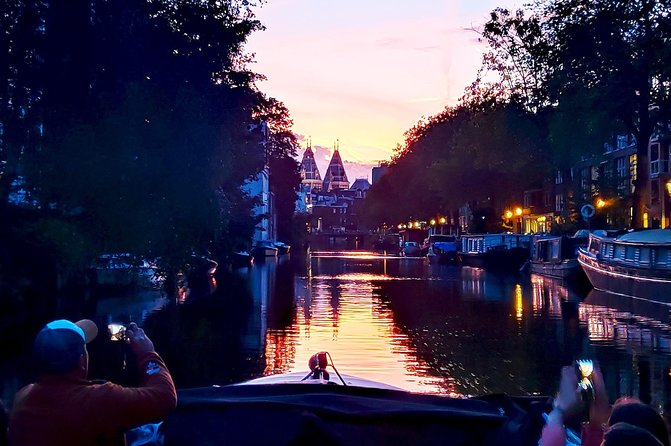 Amsterdam Evening Cosy & Small Cruise & Drinks and Bites - Sunset - Sunset Timing and the Best Views from the Water