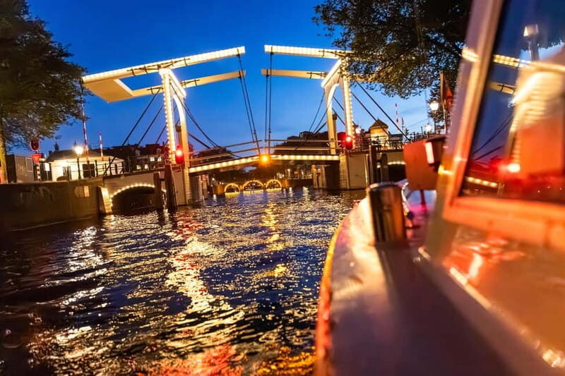 Amsterdam: Evening Cruise with Optional Wine and Snacks - Should You Book This Evening Canal Cruise?
