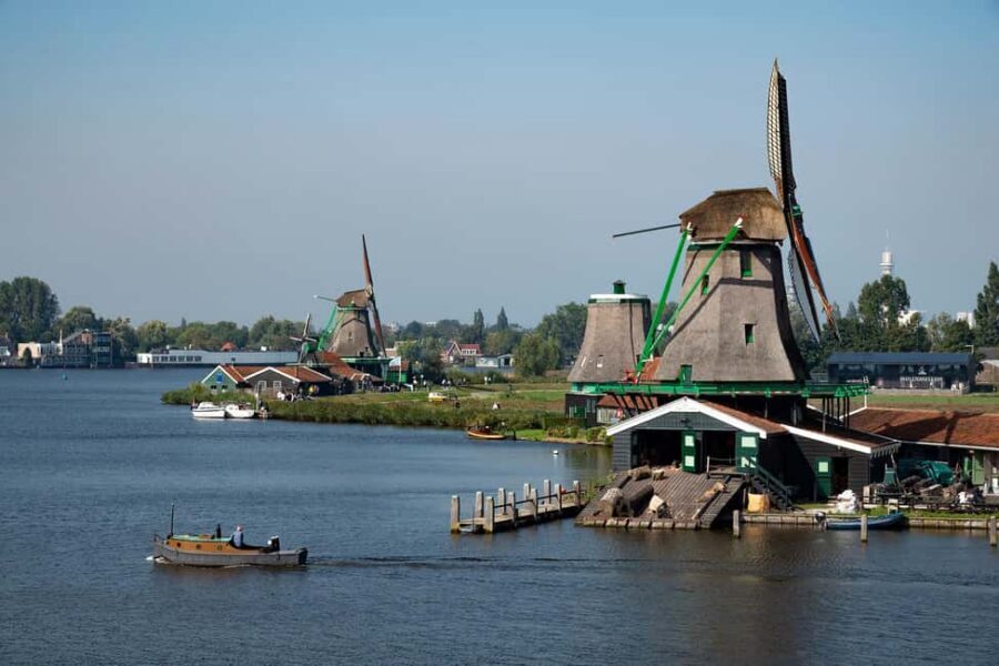 Amsterdam: Explore Zaanse Schans: Half-Day Luxury Coach Trip - Key points to know before you go