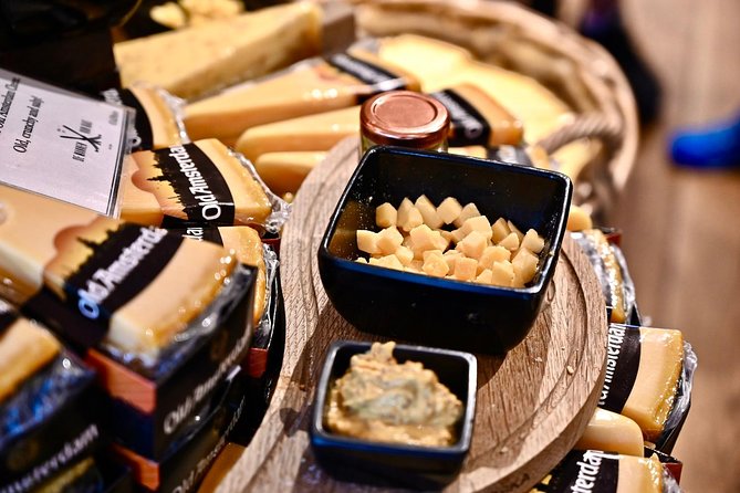 Amsterdam Food Tour of 10+ Local Classic Tastings in Jordaan Area - Group Size, Pace, and Why the Guide Matters as Much as the Menu