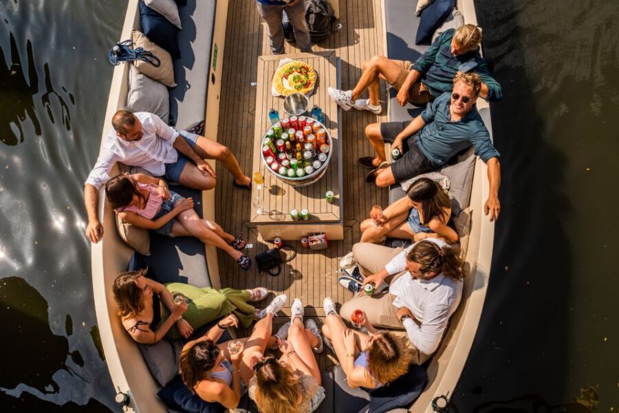 Amsterdam: German Guided Canal Cruise with on Board Bar - Electric Boat + On-Board Bar: Comfort You Actually Feel