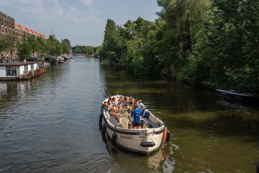 Amsterdam: German Guided Canal Cruise with on Board Bar - Who Should Book This Cruise (and Who Might Skip It)