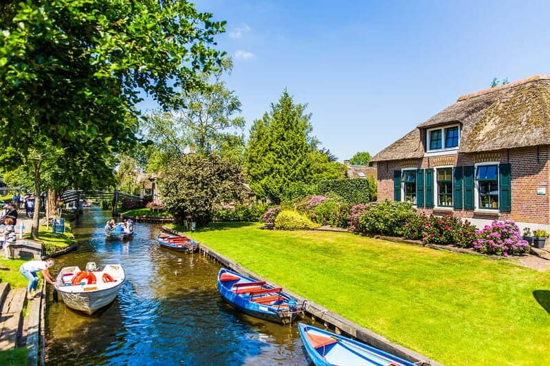 Amsterdam: Giethoorn Day Trip with Boat Tour - Quick tips to make the day smoother