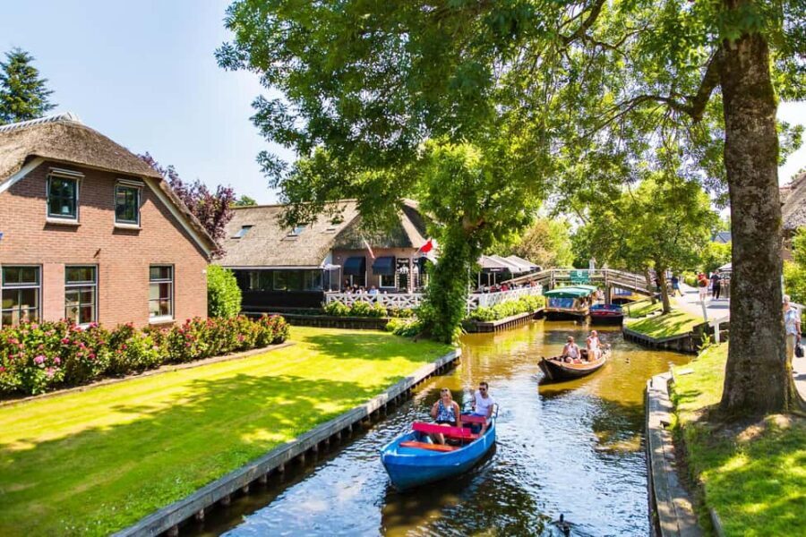 Amsterdam: Giethoorn Day Trip with Boat Tour - Price and value: is $90 a fair deal from Amsterdam?