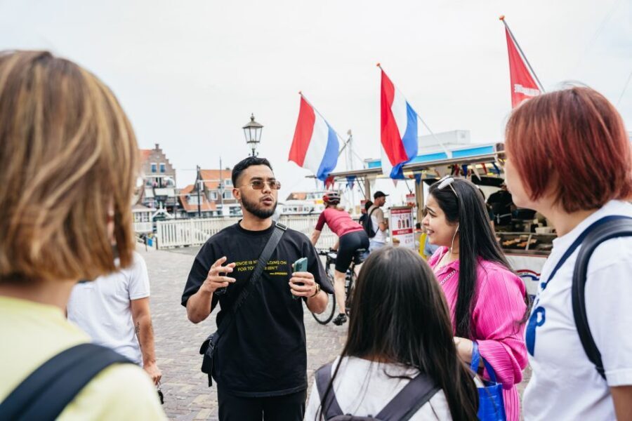 Amsterdam: Giethoorn, Volendam, and Zaanse Schans Tour - Cheese and Woodcraft Demonstrations: The Part Worth Timing Your Day Around