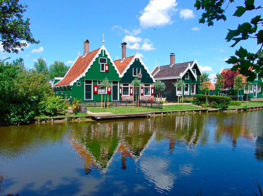 Amsterdam: Guided Zaanse Schans, Windmills & Cheese Tour - The coach ride plus guide talk: why this feels guided, not rushed