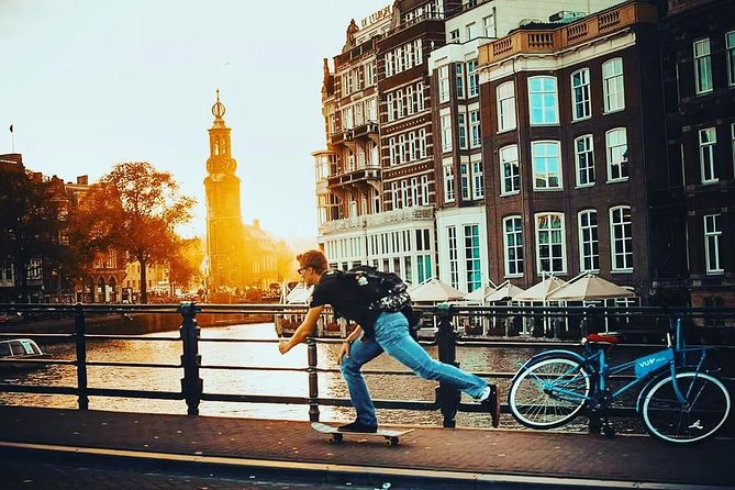Amsterdam Highlights Walking Tour: Small Group Experience - Meeting at Beursplein and Getting Oriented Fast
