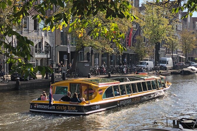 Amsterdam: Historic City Sightseeing Canal Cruise - Houseboat Museum and the Hendrika Maria: a cozy history lesson on water