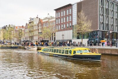 Amsterdam: Historic City Sightseeing Canal Cruise - Anne Frank House from the canal side: why it hits differently
