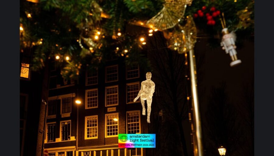 Amsterdam: Light Festival Heated Cruise w/ Drinks & Snacks - FAQ