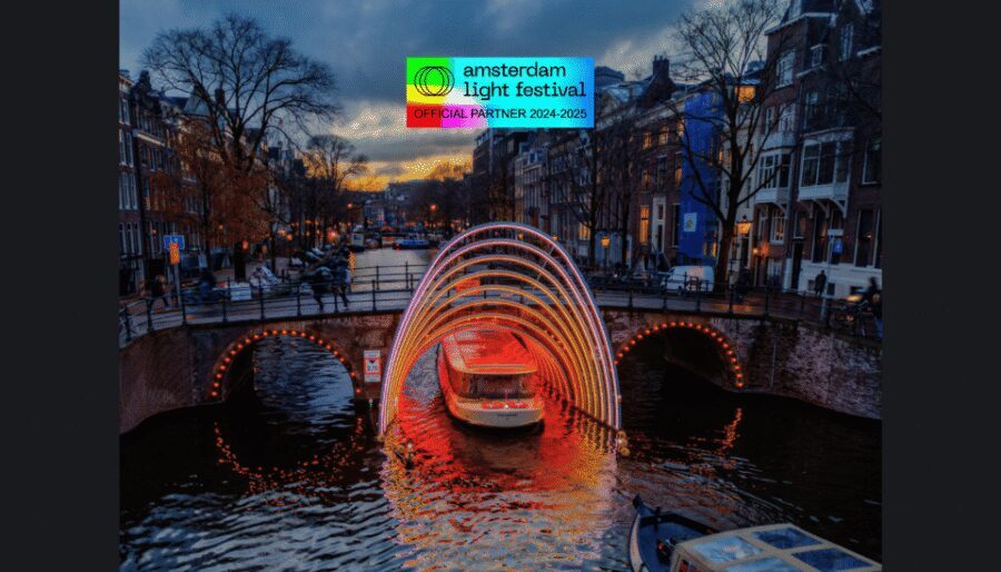 Amsterdam: Light Festival Heated Cruise w/ Drinks & Snacks - Your 75-minute canal route: from NEMO to Haarlemmersluis