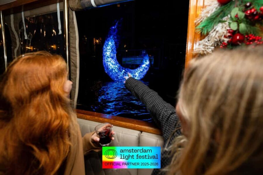 Amsterdam: Light Festival Heated Cruise with Drinks & Snacks - Who should book this cruise, and who should think twice
