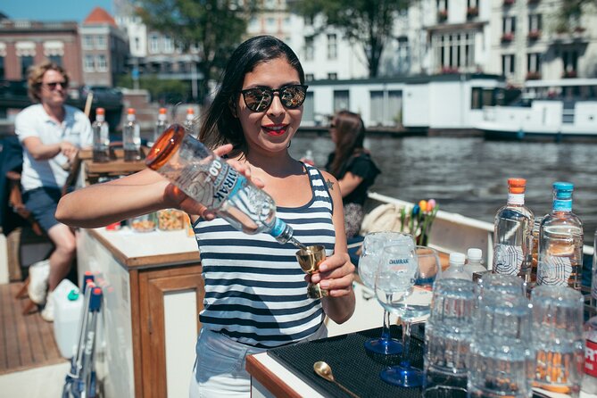 Amsterdam: Luxury Boat Cruise Unlimited Cocktails, Beers & Wines - Who this cruise fits best (and who should choose differently)