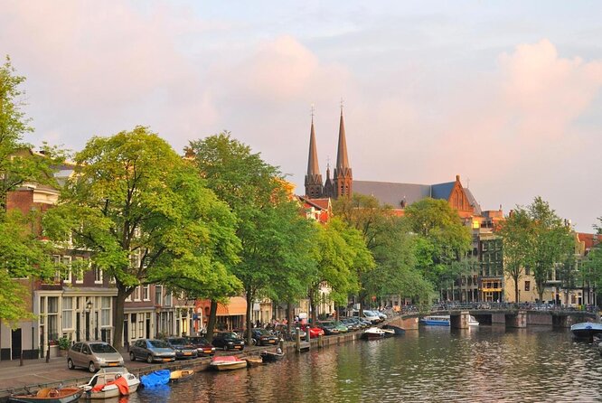 Amsterdam Luxury Canal Cruise + Unlimited Drinks & Bites option - Quick Takeaways Before You Board