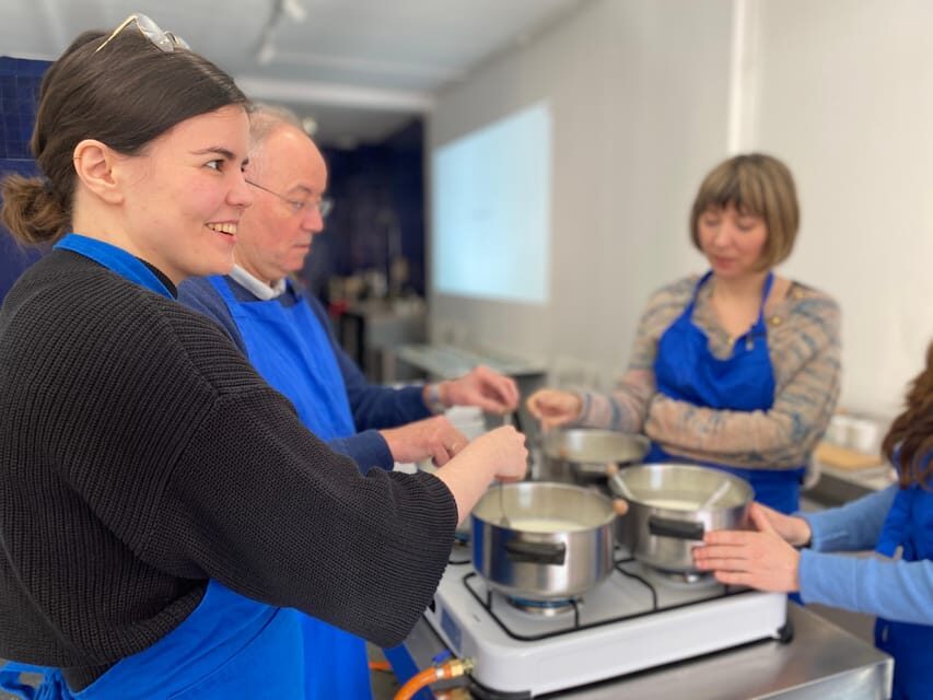 Amsterdam: Make your cheese next to De Hallen - Key highlights you’ll care about