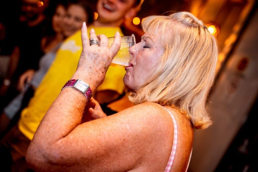Amsterdam: Original Pub Crawl Party with VIP Entrance - Should you book this Amsterdam Original Pub Crawl with VIP Entrance?