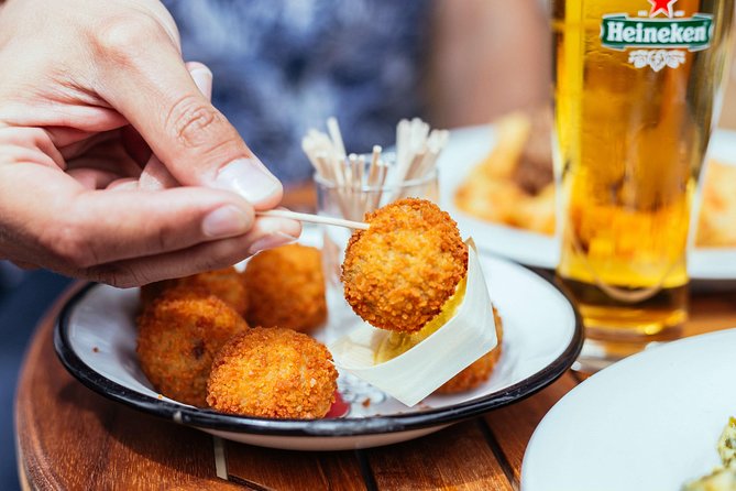 Amsterdam Private Food Tour with Local Including 6 or 10 Tastings - The Food Variety You Can Expect (and Why It Matters)