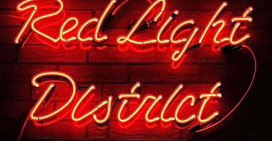 Amsterdam: Red Light District Exclusive Night Tour - Oude Kerk: the oldest-building stop and why it sets the tone