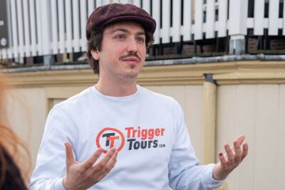 Amsterdam: Red Light District guided tour (TOP RATED) - Starting at Damrak and keeping things manageable in 2 hours