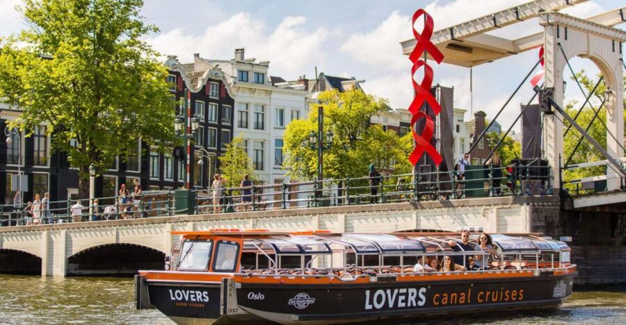 Amsterdam: Semi-Open Canal Boat Cruise - Why Amsterdam Looks Different From a Semi-Open Electric Boat