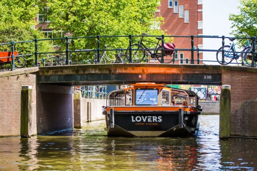 Amsterdam: Semi-Open Canal Boat Cruise - Boarding Day Plan: What Actually Happens Once You’re Onboard