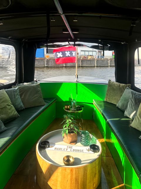 Amsterdam: Smoke and Lounge City Boat Cruise - Who this cruise is best for