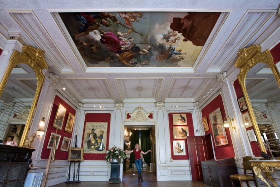 Amsterdam: The Kattenkabinet Cat Museum Entry Ticket - What you’ll see: cat art from paintings and posters to sculptures