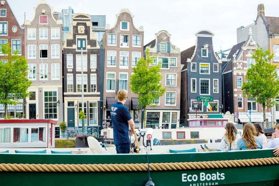 Amsterdam: The Newest Canal Cruise with Drink Option - Price and value: is $18 worth it for a 1-hour cruise?