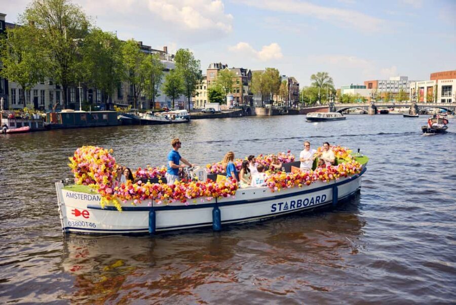 Amsterdam: The Original Flower Boat with Local Guide and Bar - Stop-by-stop: what each part is best for