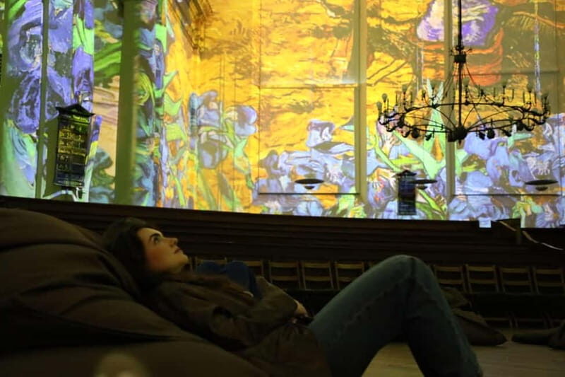 Amsterdam: Van Gogh and Rembrandt Immersive Experience Entry - Seating, sound, and projection quality: how to get the best experience