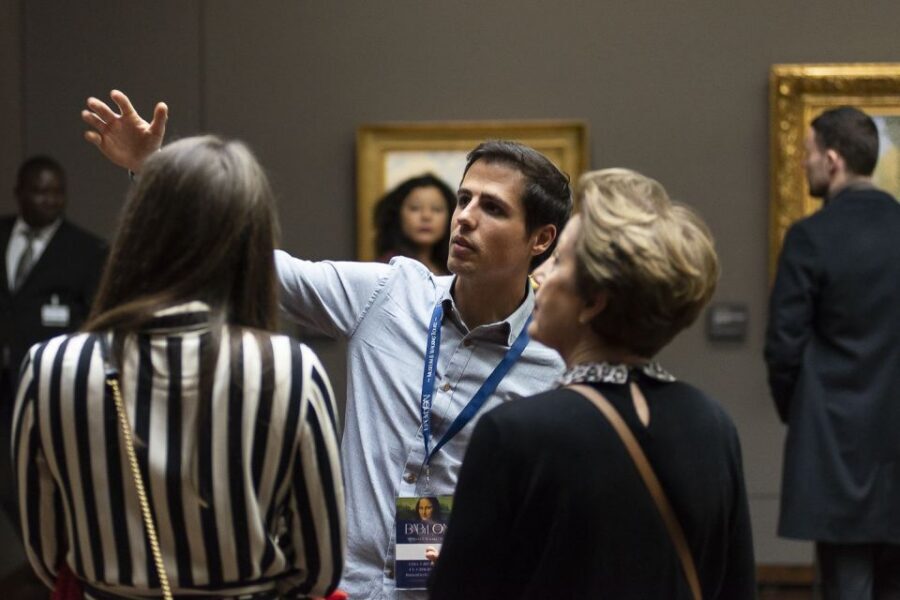 Amsterdam: Van Gogh Museum Masterpieces Tour up to 8 guests - Is it worth it for first-timers vs. Van Gogh superfans?