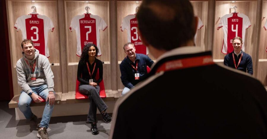 Amsterdam: VIP Johan Cruijff ArenA Tour with Drink and Scarf - Price and value for a 2-hour Ajax stadium tour