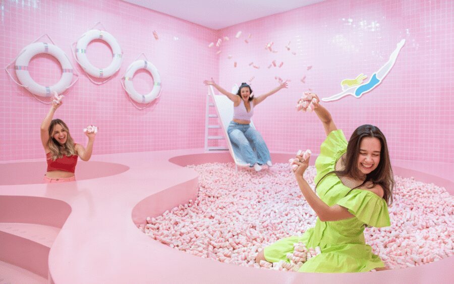 Amsterdam: WONDR Immersive Playground Experience Ticket - Start in the photo-friendly zones with disco balls and ceiling moments